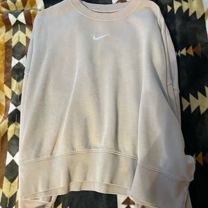 women’s nike crewneck